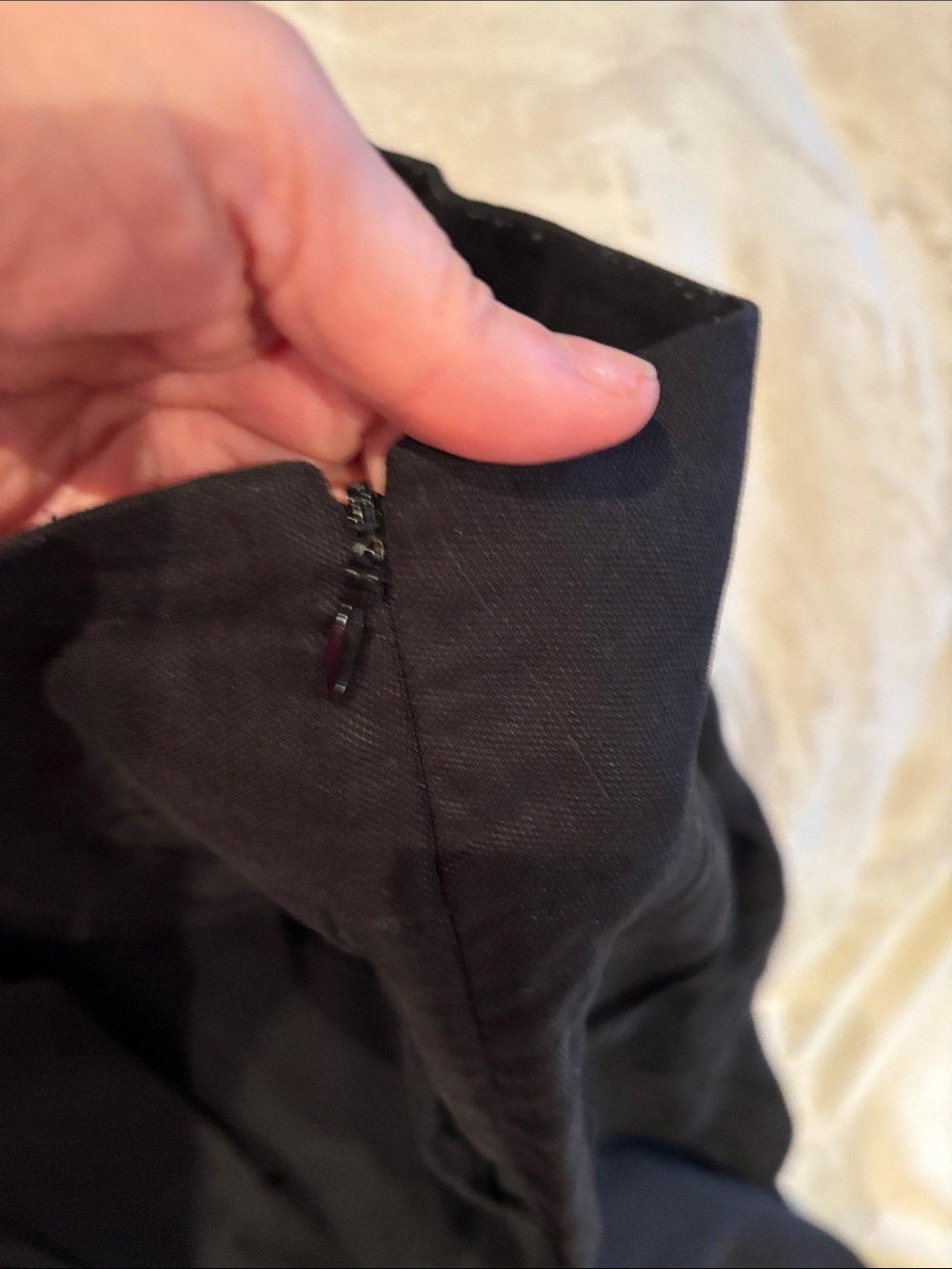 Wilfred Black Pleated Midi Linen Skirt - Picture 6 of 7